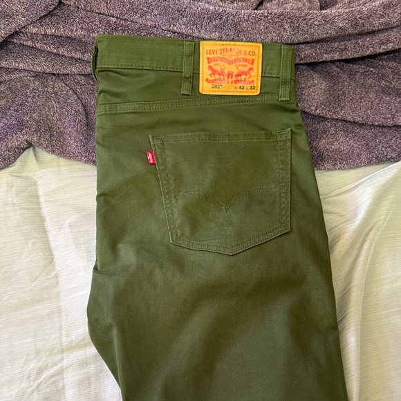 Levi’s 502 Taper 42x32 - Picture 2 of 2